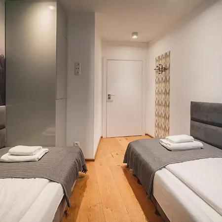 Apartment Bogdanskiego Residence, Sun & Snow *